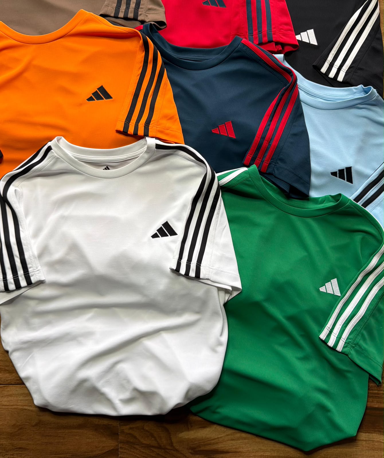 dry fit tshirt in 3 strips dry fit tshirt in 3 strips