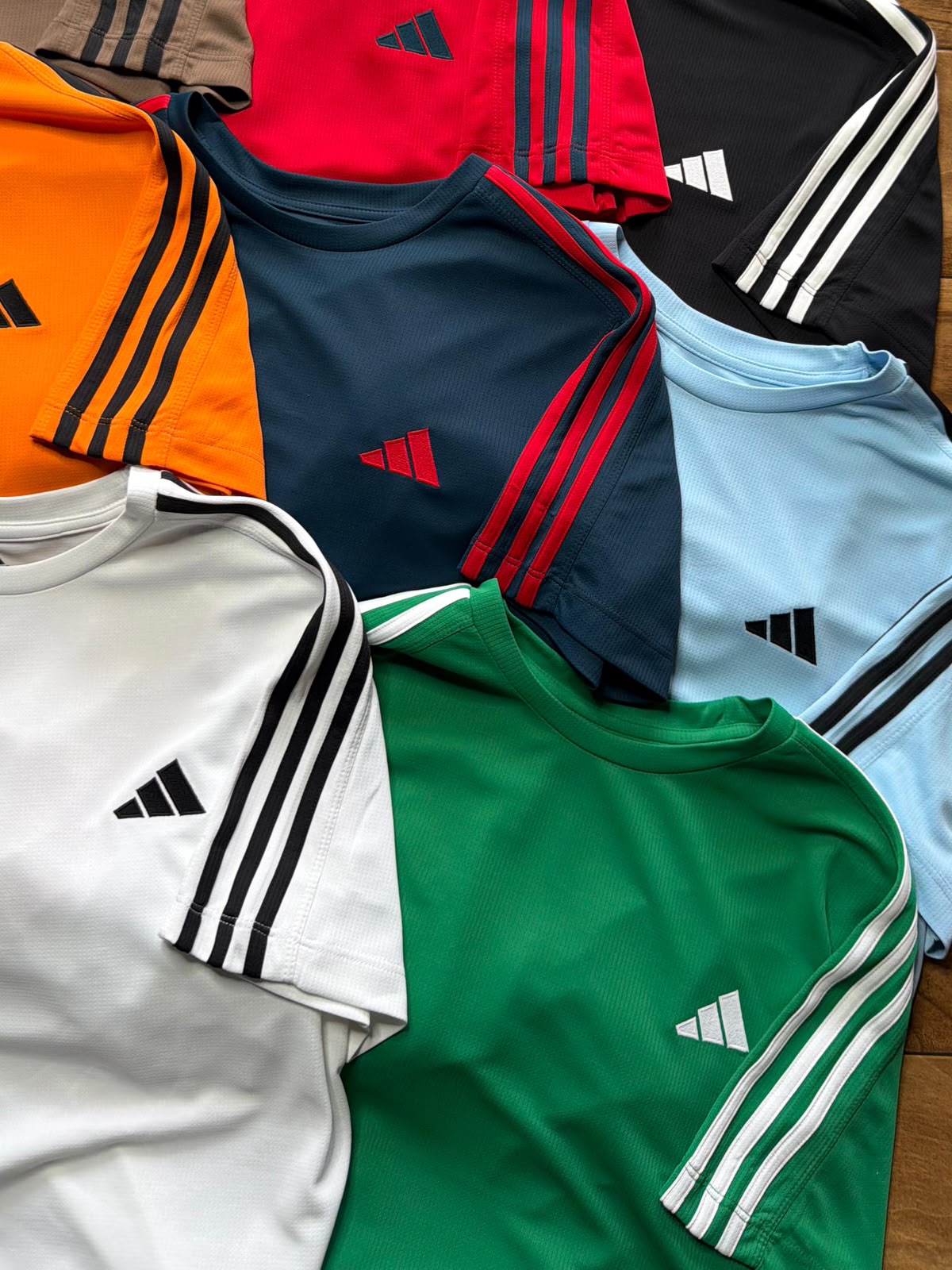 dry fit tshirt in 3 strips dry fit tshirt in 3 strips