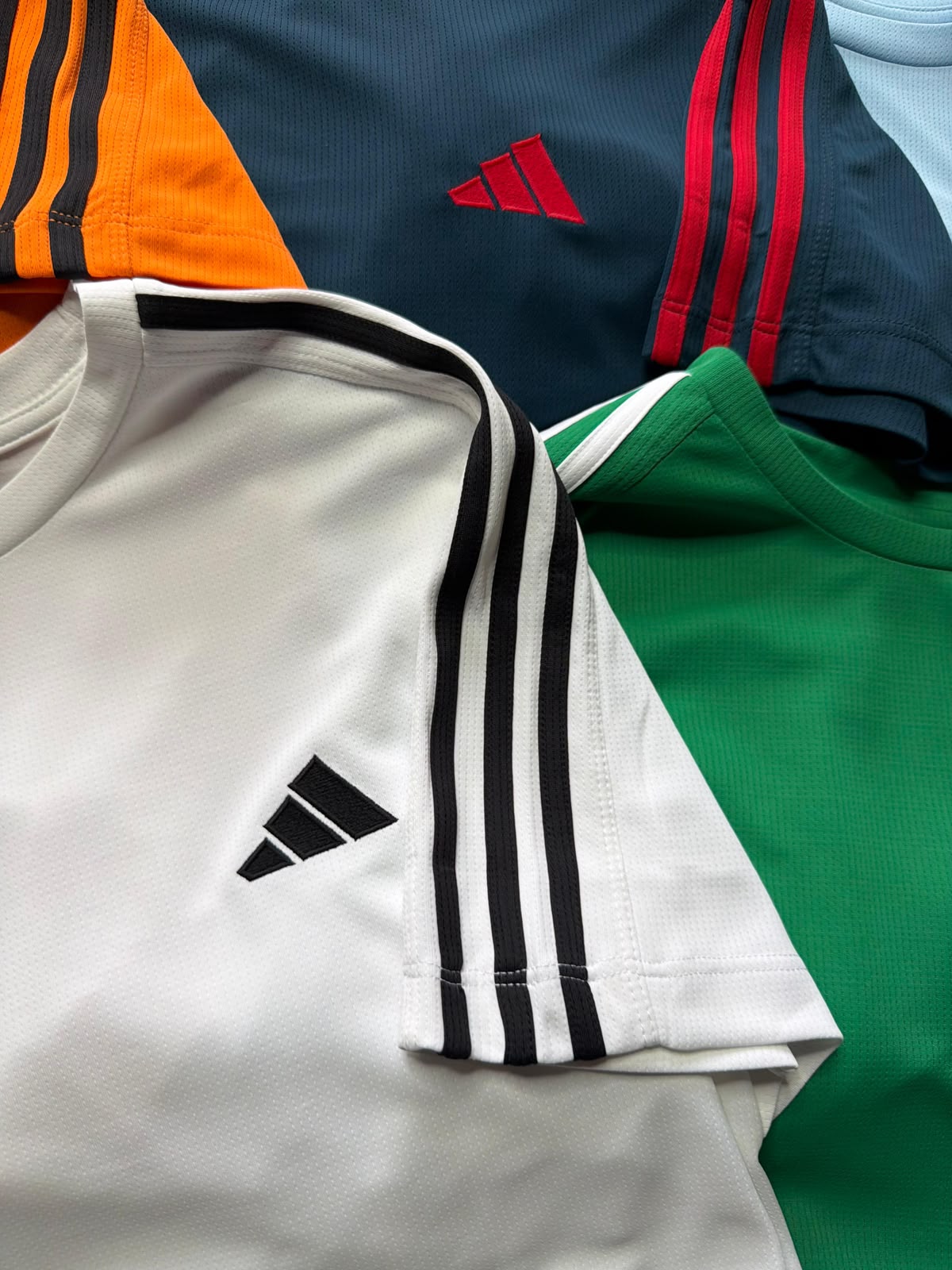 dry fit tshirt in 3 strips dry fit tshirt in 3 strips